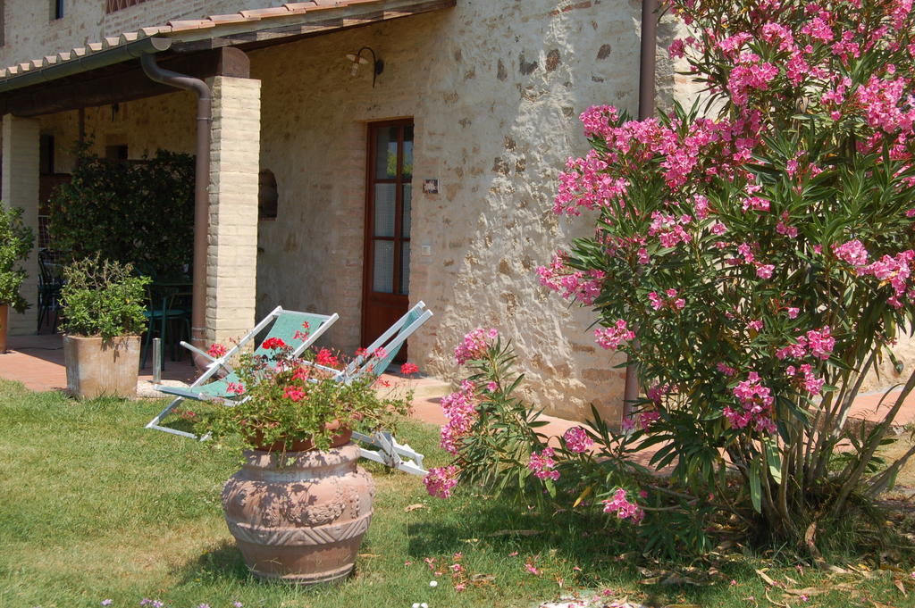 Vecchio Fienile Affittacamere Barberino di Val dʼElsa Esterno foto
